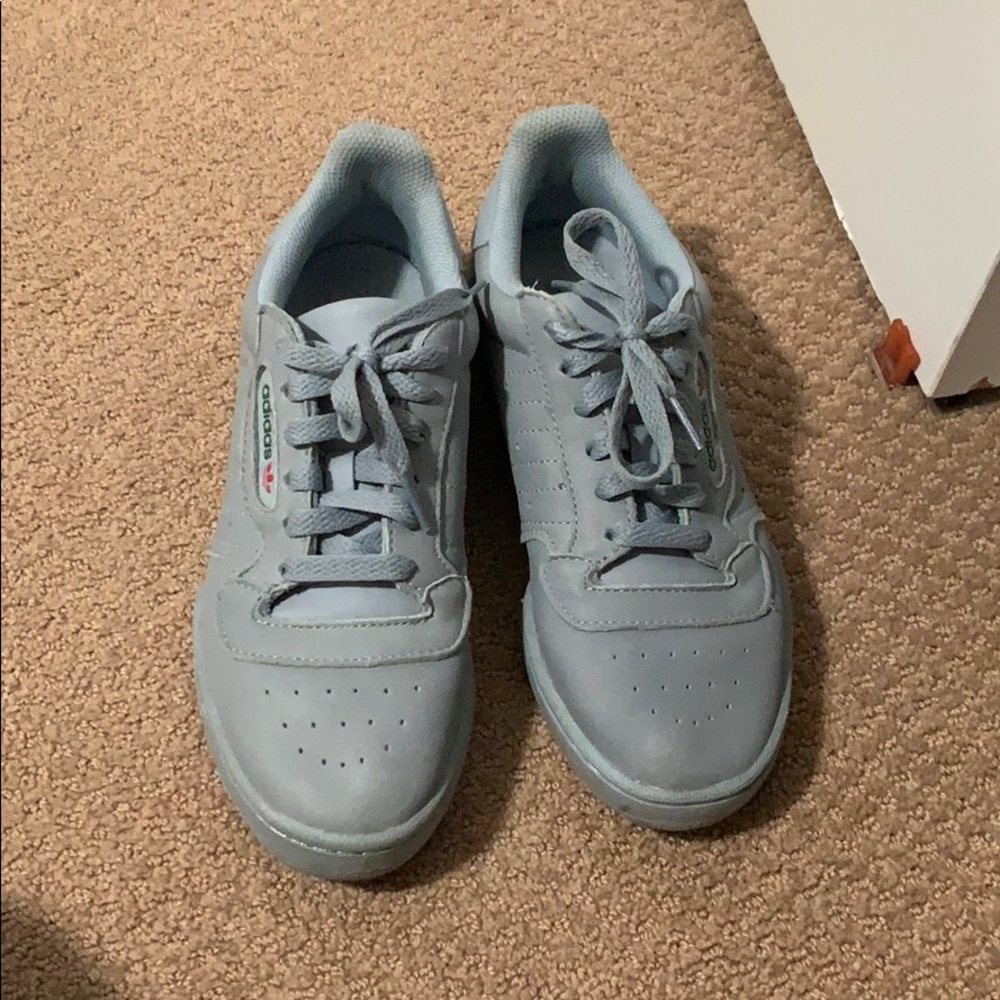 Yeezy calabasas sneakers grey size 7.5 women’s